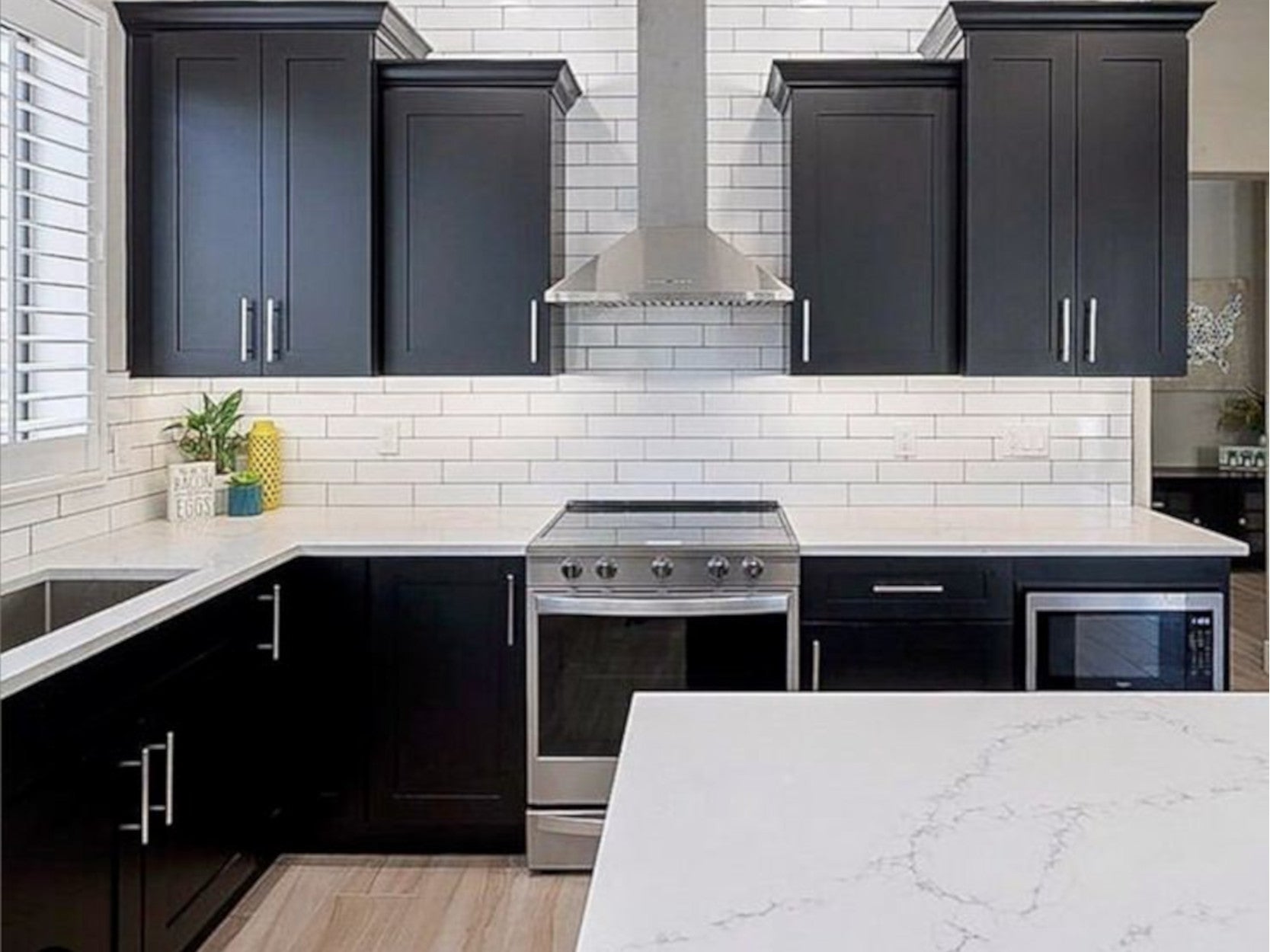 Midnight Black Shaker Kitchen Cabinets - Midnight Black Shaker Cabinets
