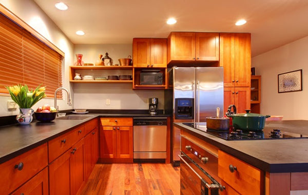 D Shaped Wooden Handle  Solid Wood Kitchen Cabinets