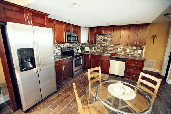Highland Shaker RTA Kitchen Cabinets