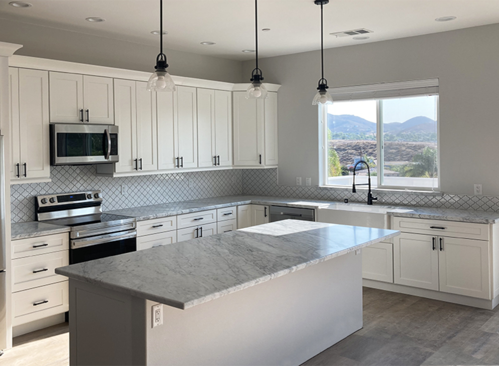 Highland Shaker RTA Kitchen Cabinets