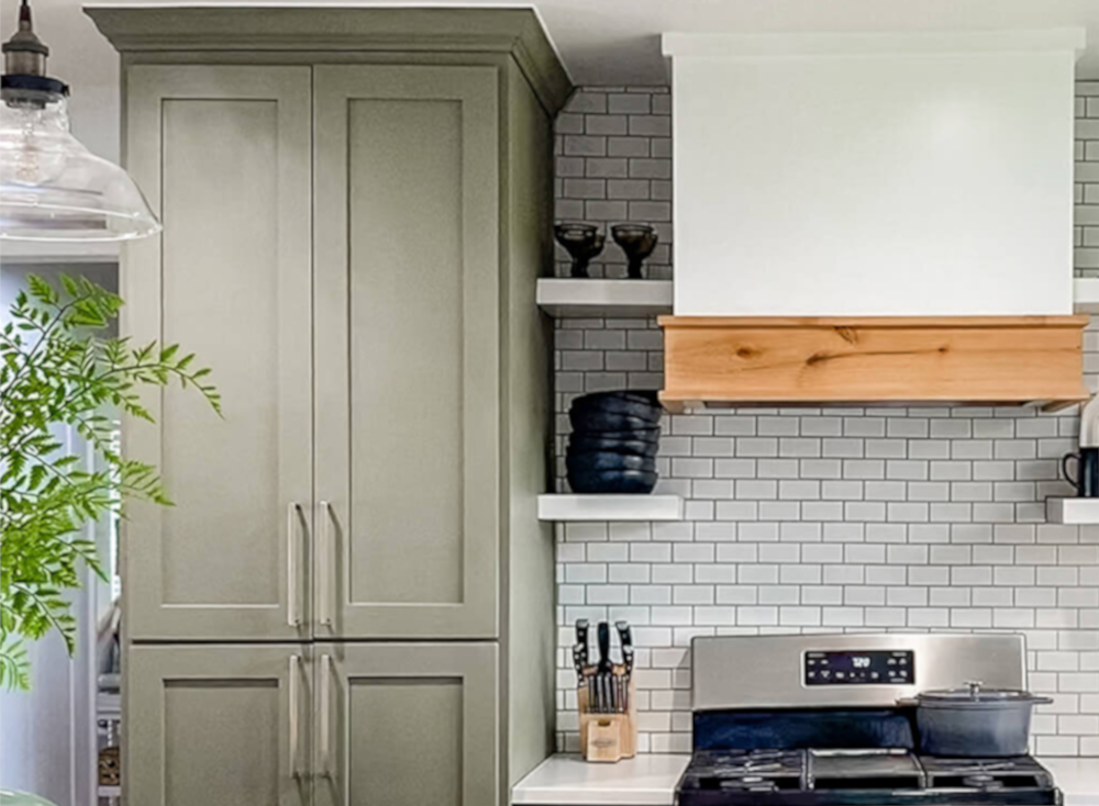 Sage Green Shaker Kitchen Cabinets - 10x10 L-Shaped Kitchen Design Layout