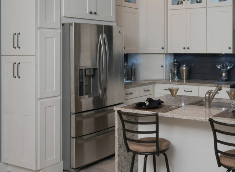 White Shaker Kitchen Cabinets - 10x10 L-Shaped Kitchen Design Layout