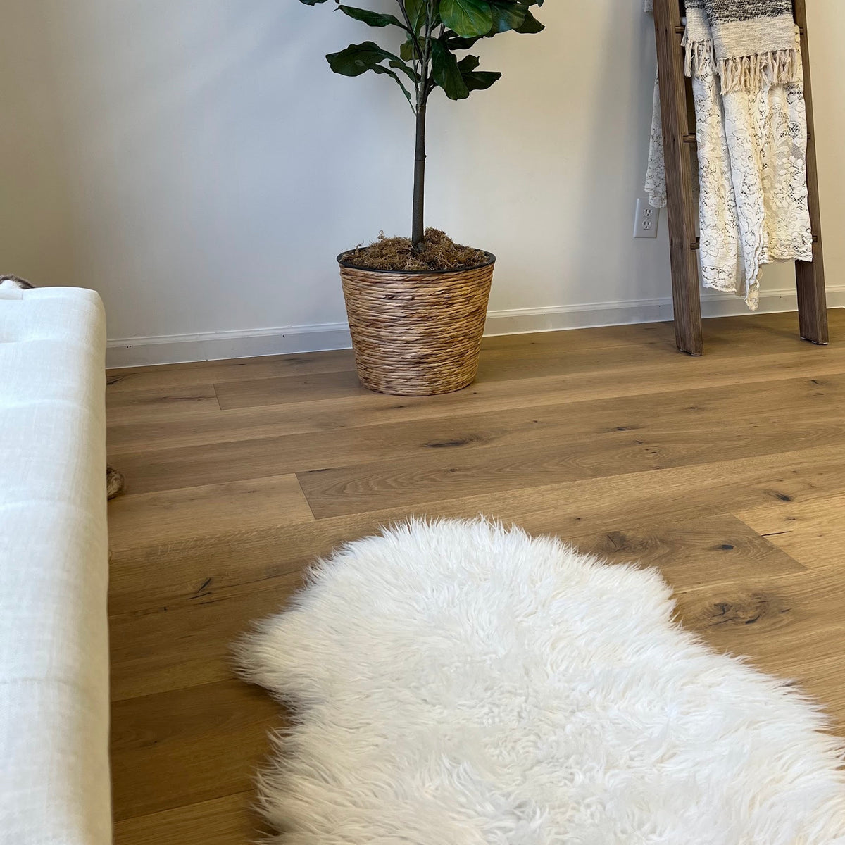 Euro White Oak Wide Plank Engineered Hardwood Flooring